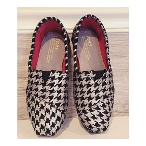 TOMS Dogtooth Slip On Shoes Silver & Black Size 7